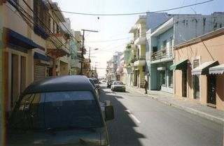 Hotel-Condo-Parque-View-from-the-streat